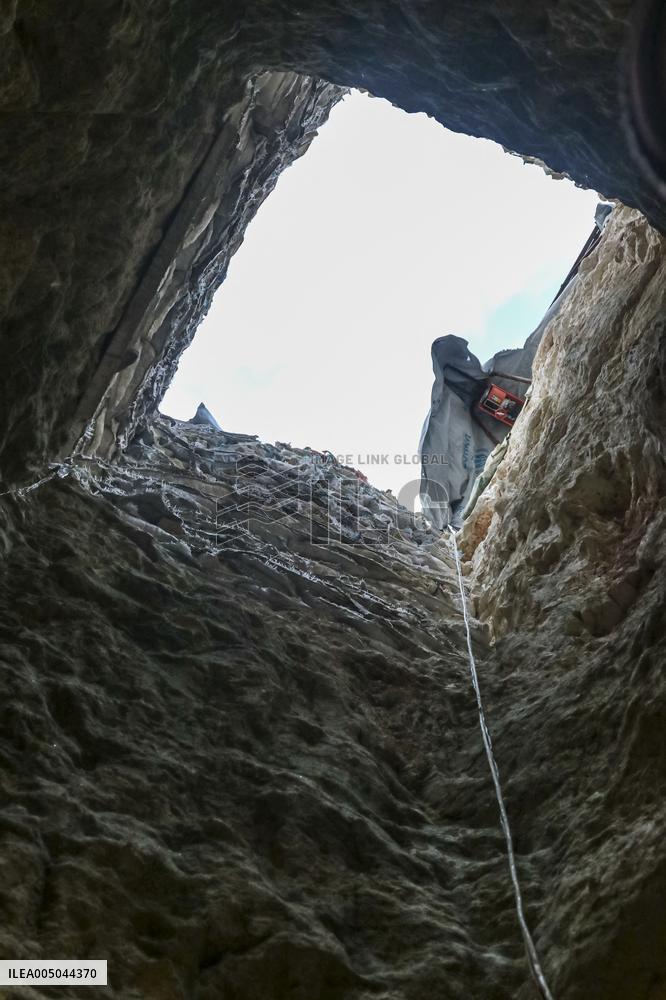 Return Displaced Residents Aleppo Syria