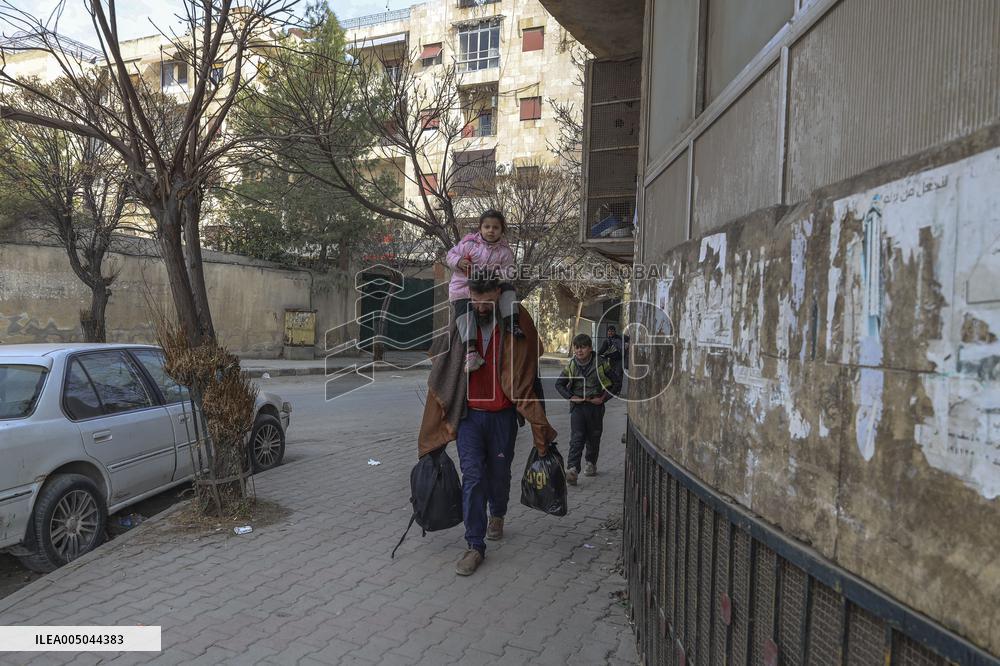 Civilians Flee Aleppo Amid Kurdish-Government Clashes - Syria