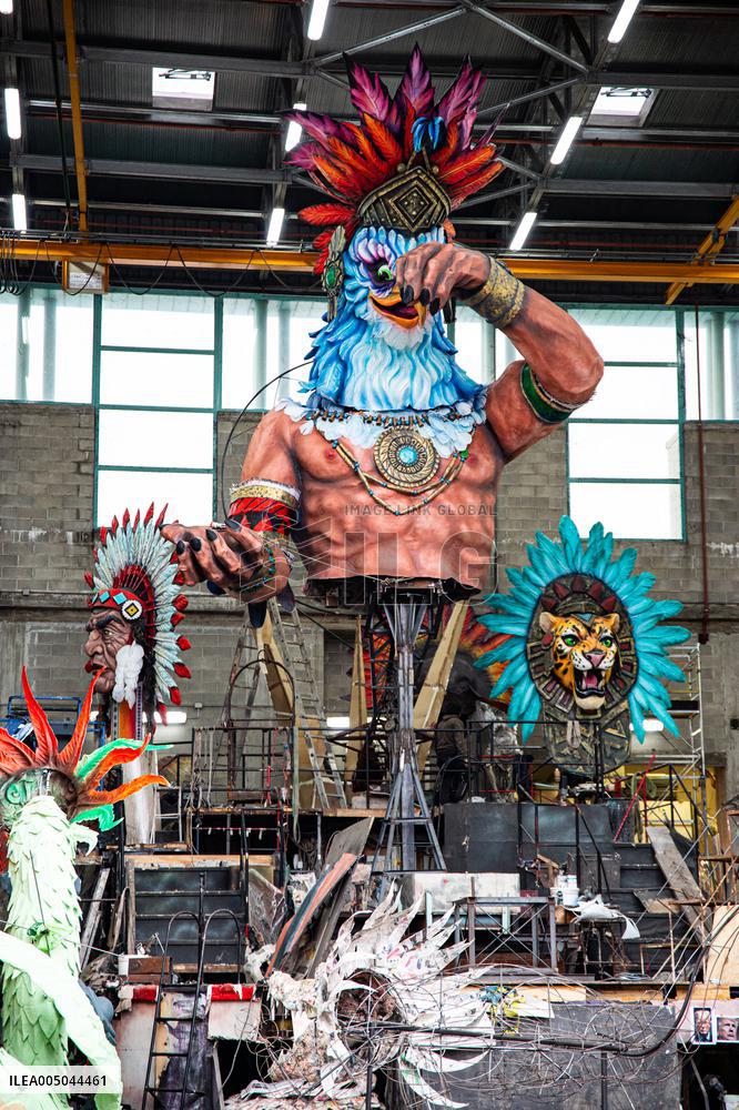 Final Touches On Carnival Constructions In Viareggio - Italy