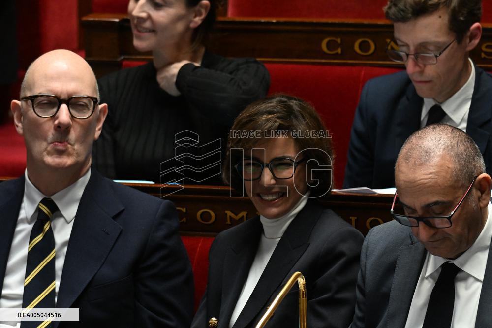 Session of Questions to The Government - Paris