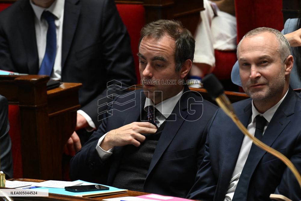 Session of Questions to The Government - Paris