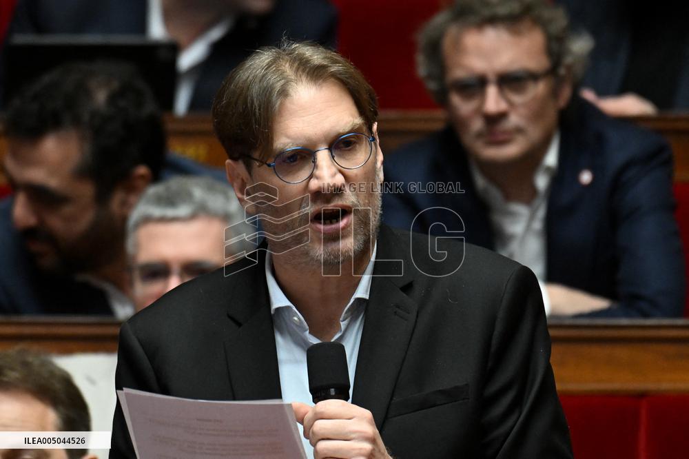 Session of Questions to The Government - Paris