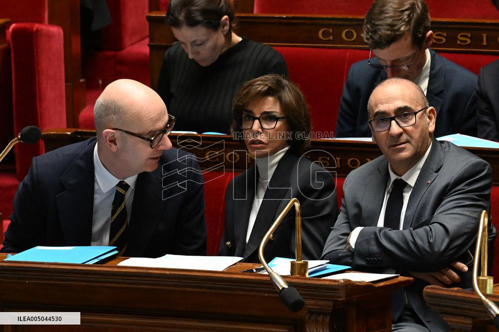 Session of Questions to The Government - Paris