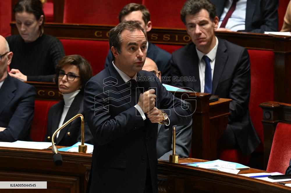 Session of Questions to The Government - Paris