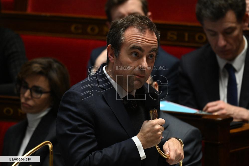 Session of Questions to The Government - Paris