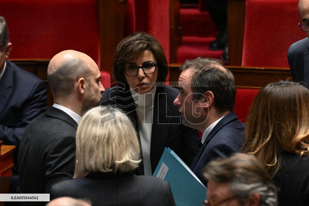 Session of Questions to The Government - Paris