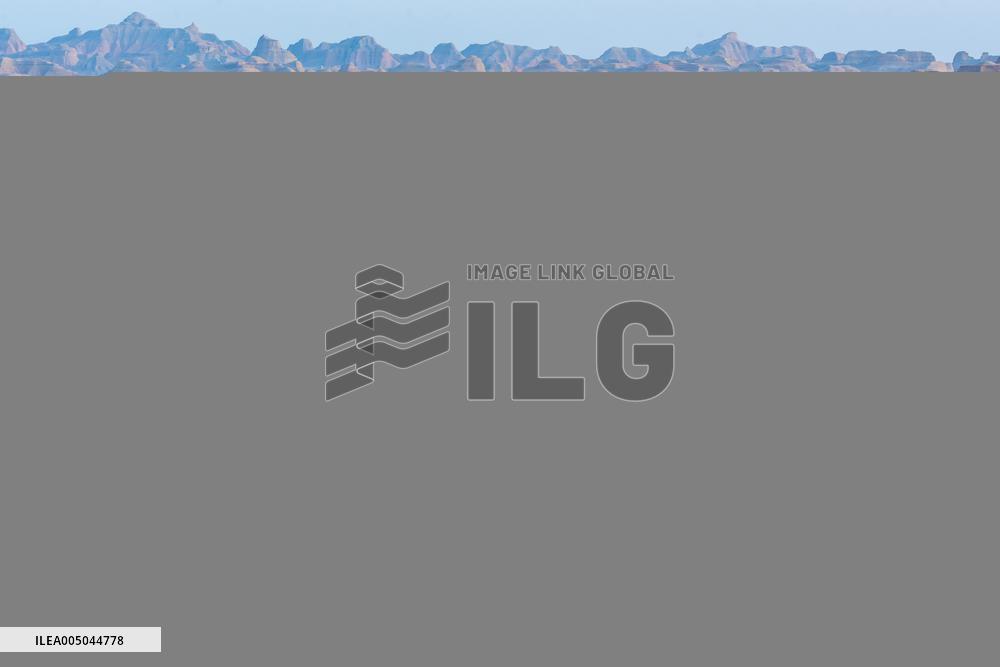 World Ghost Town Oilfield