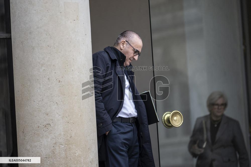 Weekly Cabinet Meeting - Paris