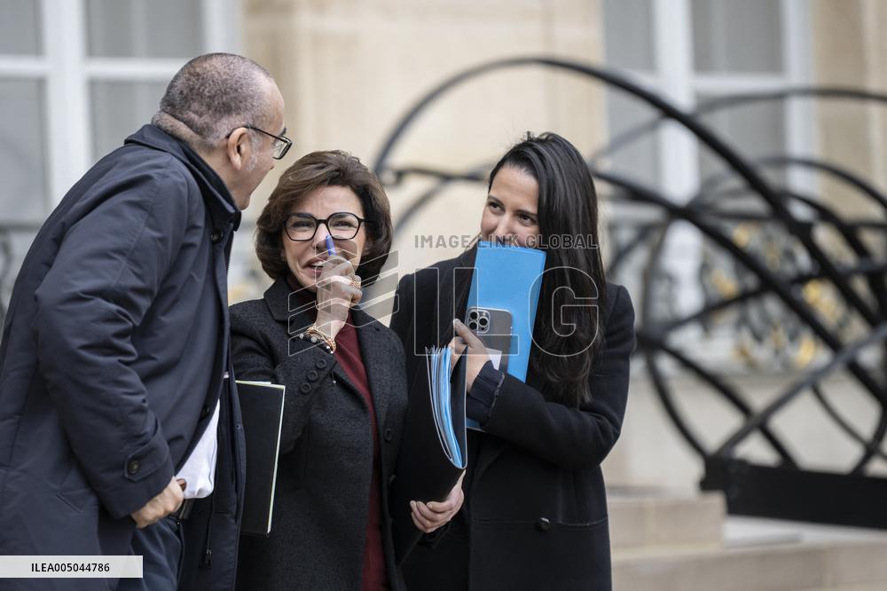 Weekly Cabinet Meeting - Paris