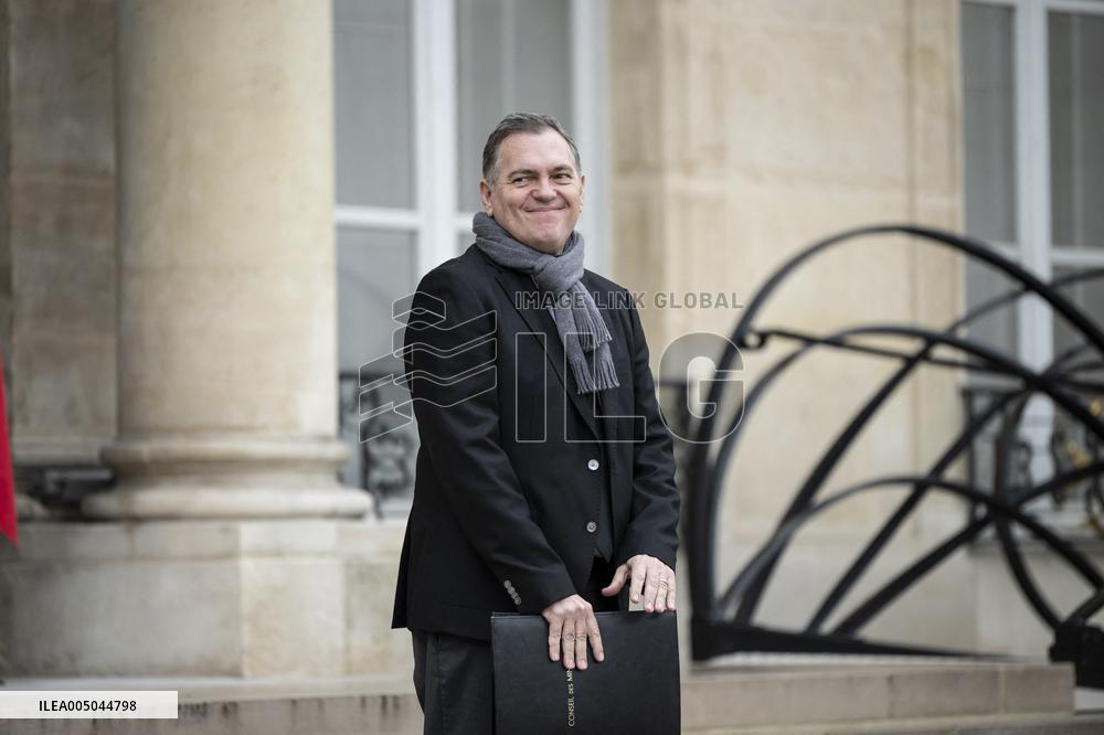 Weekly Cabinet Meeting - Paris