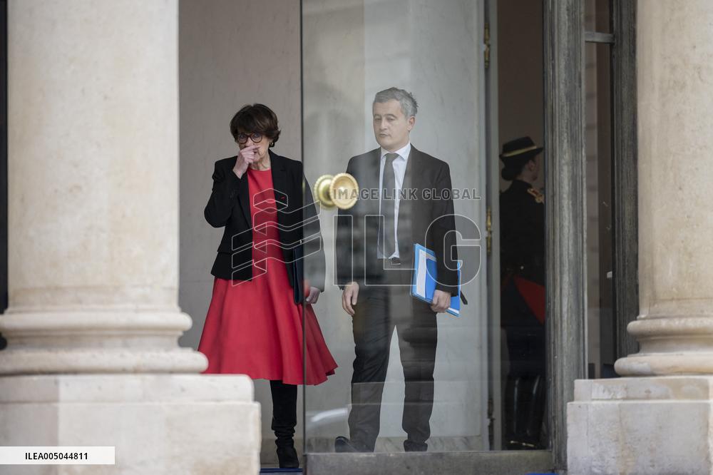 Weekly Cabinet Meeting - Paris