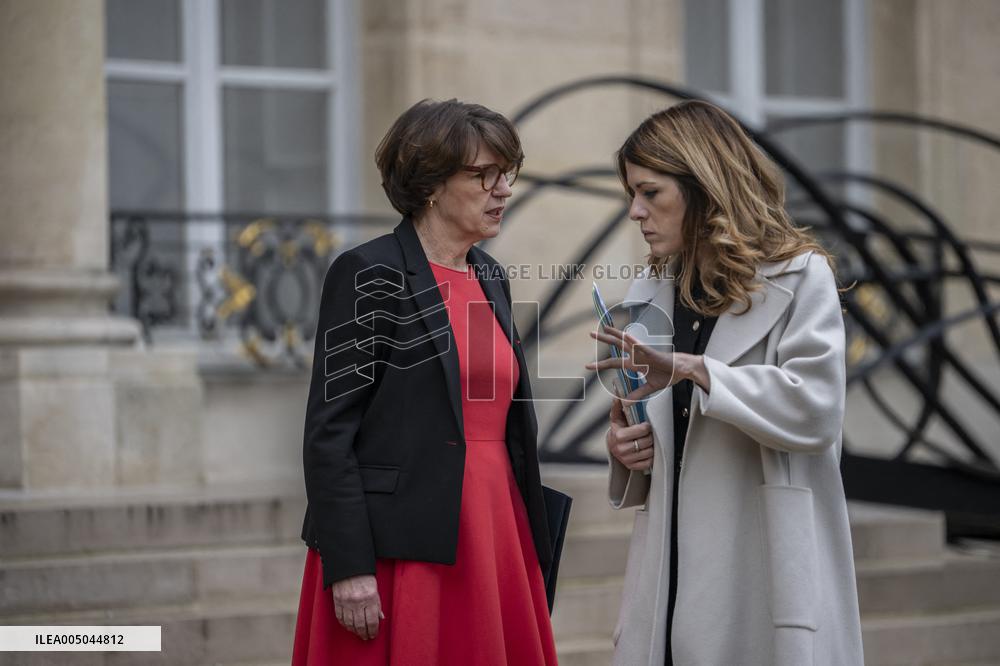 Weekly Cabinet Meeting - Paris