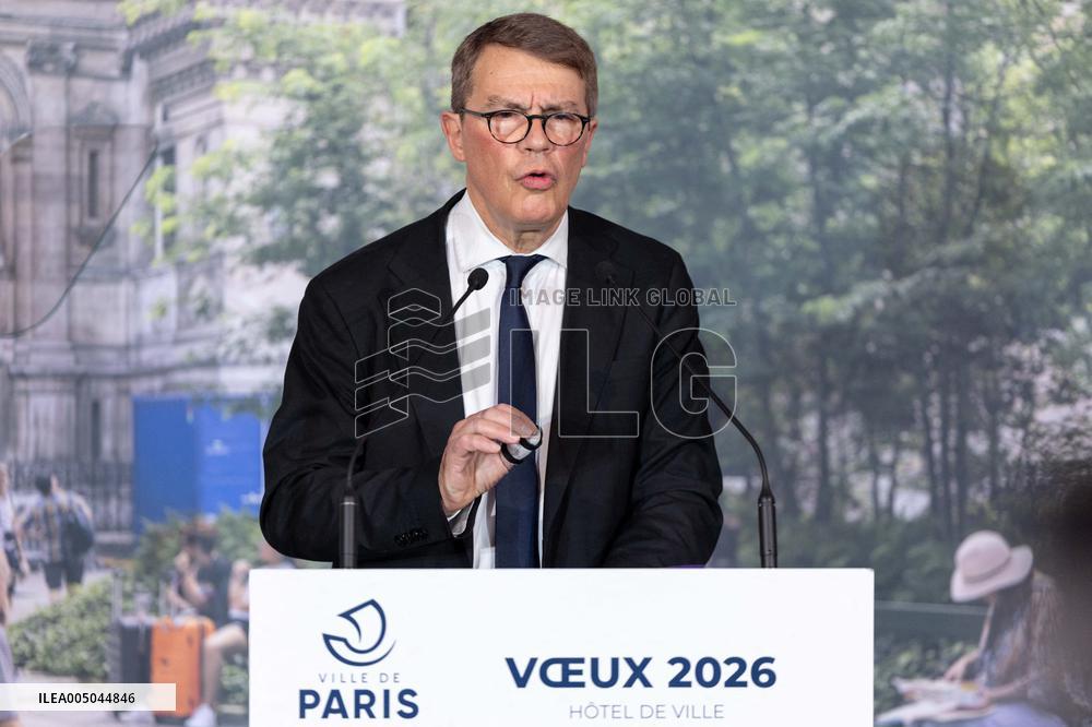 Paris' Mayor delivers a speech for the 2026 whishes - Paris AJ