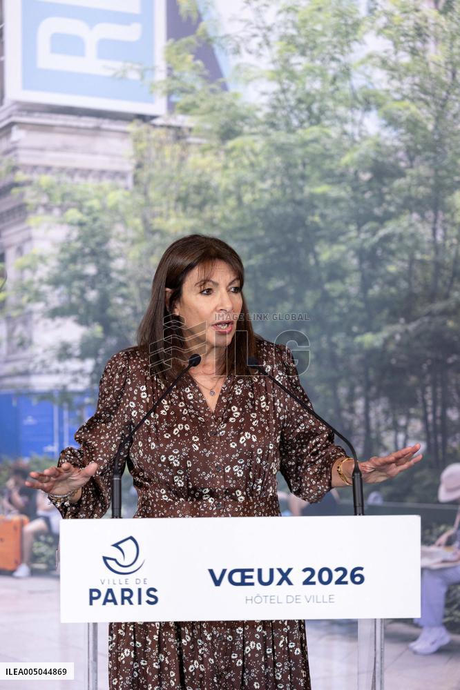 Paris' Mayor delivers a speech for the 2026 whishes - Paris AJ