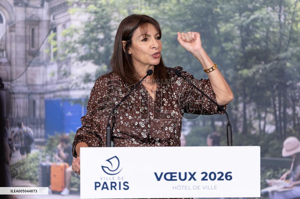 Paris' Mayor delivers a speech for the 2026 whishes - Paris AJ