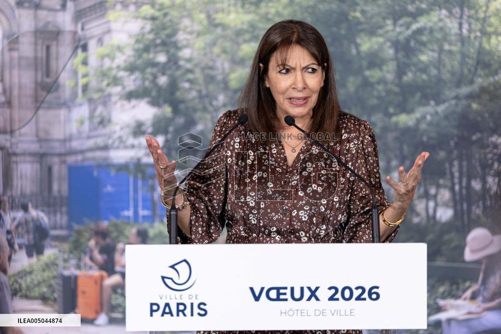 Paris' Mayor delivers a speech for the 2026 whishes - Paris AJ