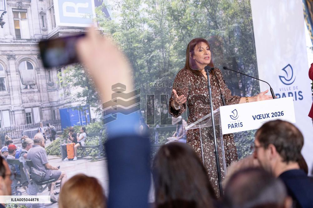 Paris' Mayor delivers a speech for the 2026 whishes - Paris AJ