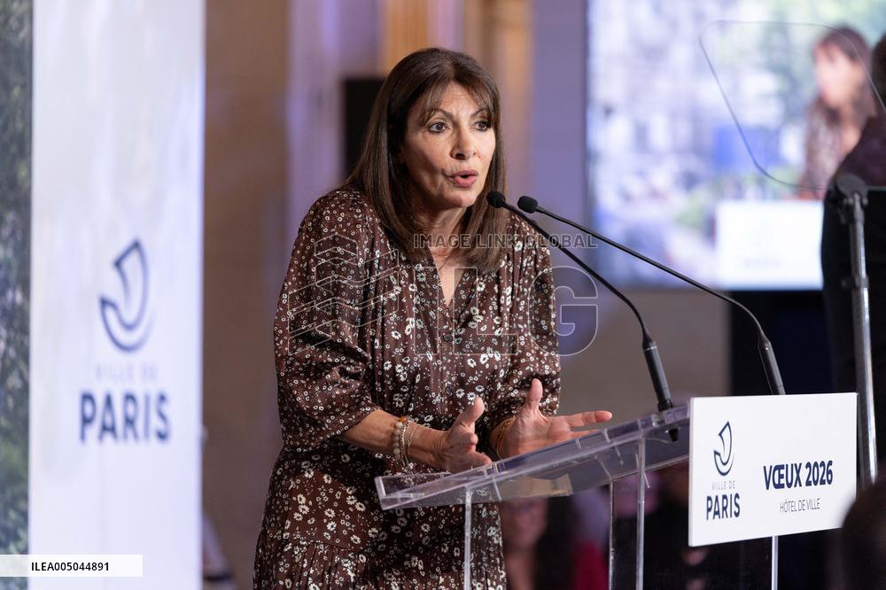 Paris' Mayor delivers a speech for the 2026 whishes - Paris AJ