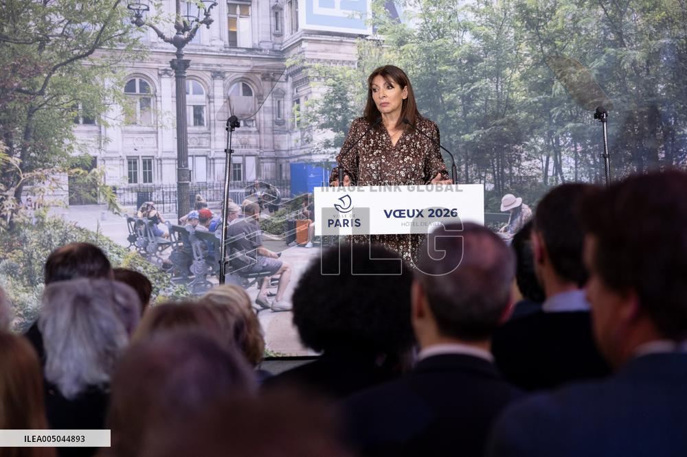 Paris' Mayor delivers a speech for the 2026 whishes - Paris AJ
