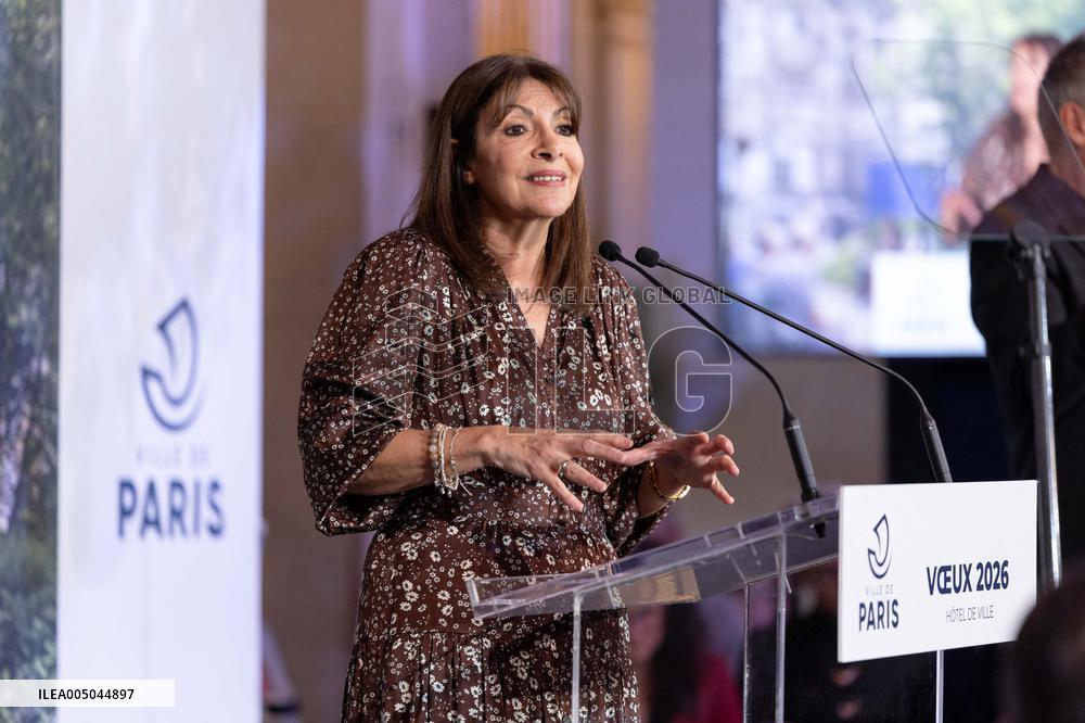 Paris' Mayor delivers a speech for the 2026 whishes - Paris AJ