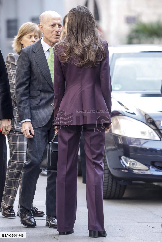 Spanish Royals Launch Valencia Exhibition - Valencia