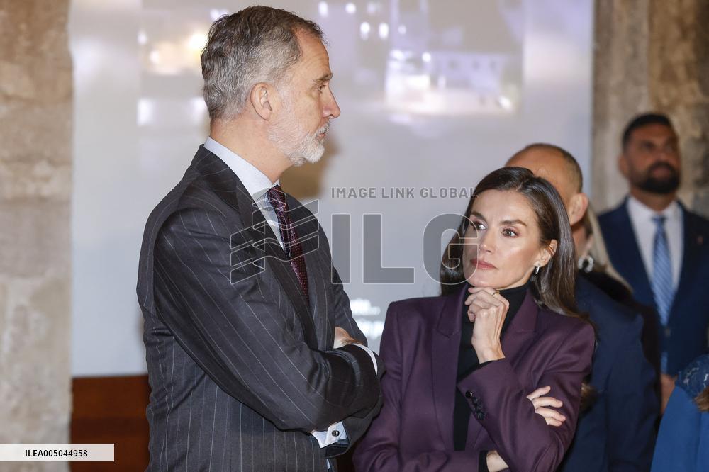 Spanish Royals Launch Valencia Exhibition - Valencia