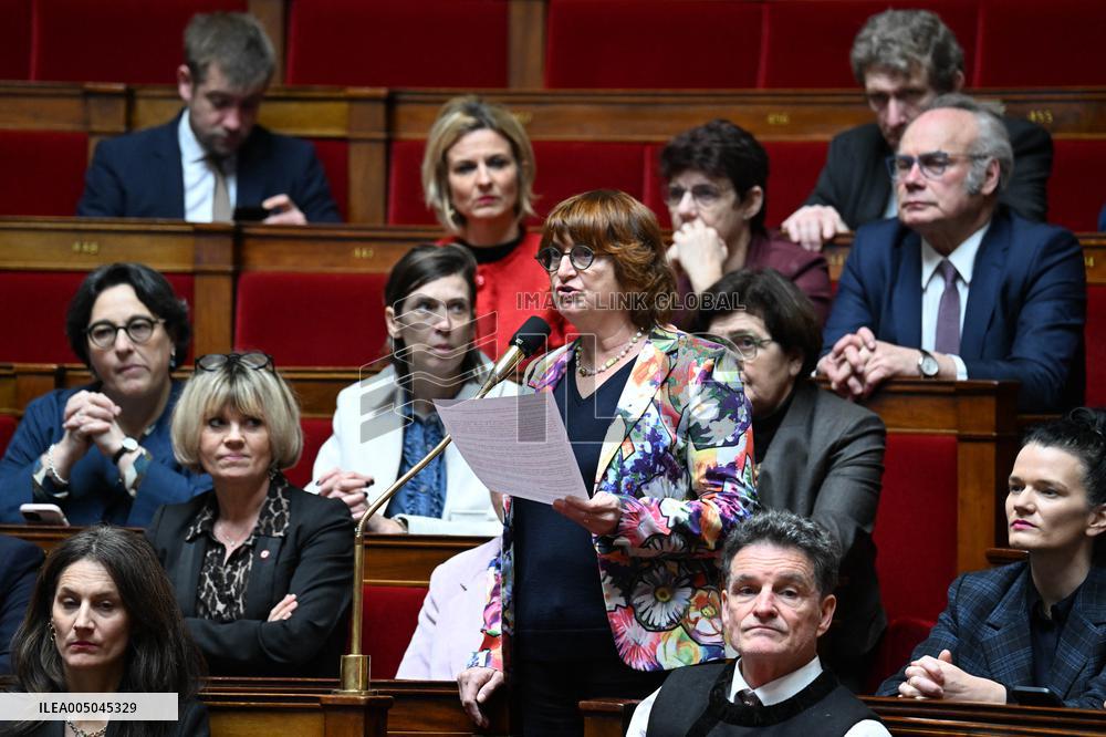 Session of Questions to The Government - Paris