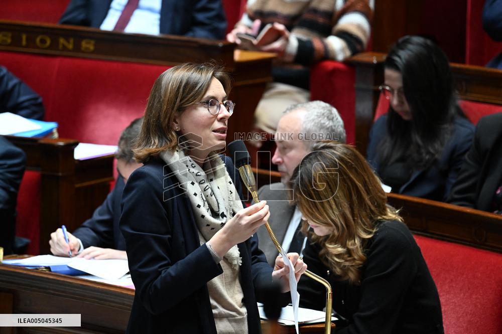 Session of Questions to The Government - Paris