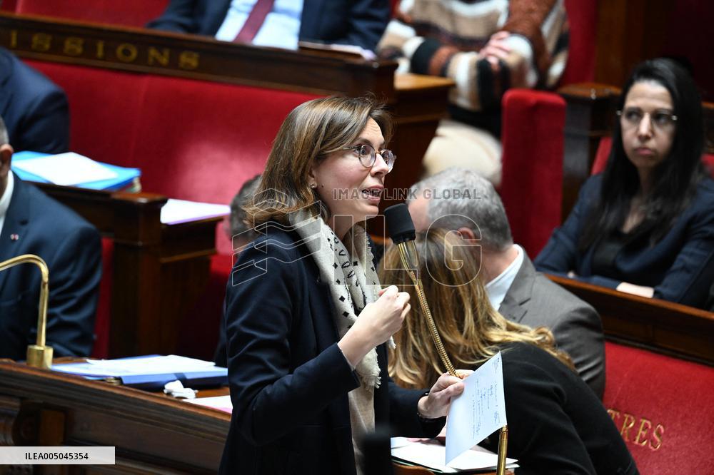 Session of Questions to The Government - Paris