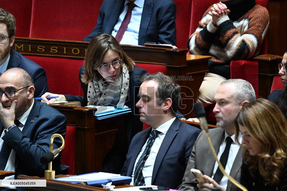 Session of Questions to The Government - Paris