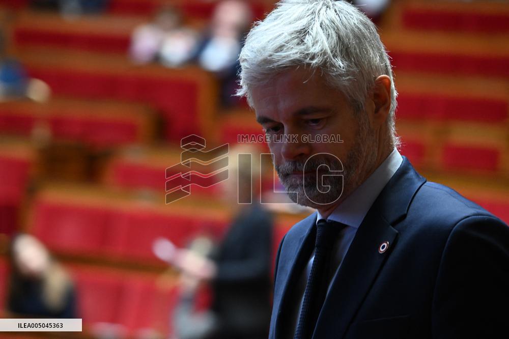 Session of Questions to The Government - Paris