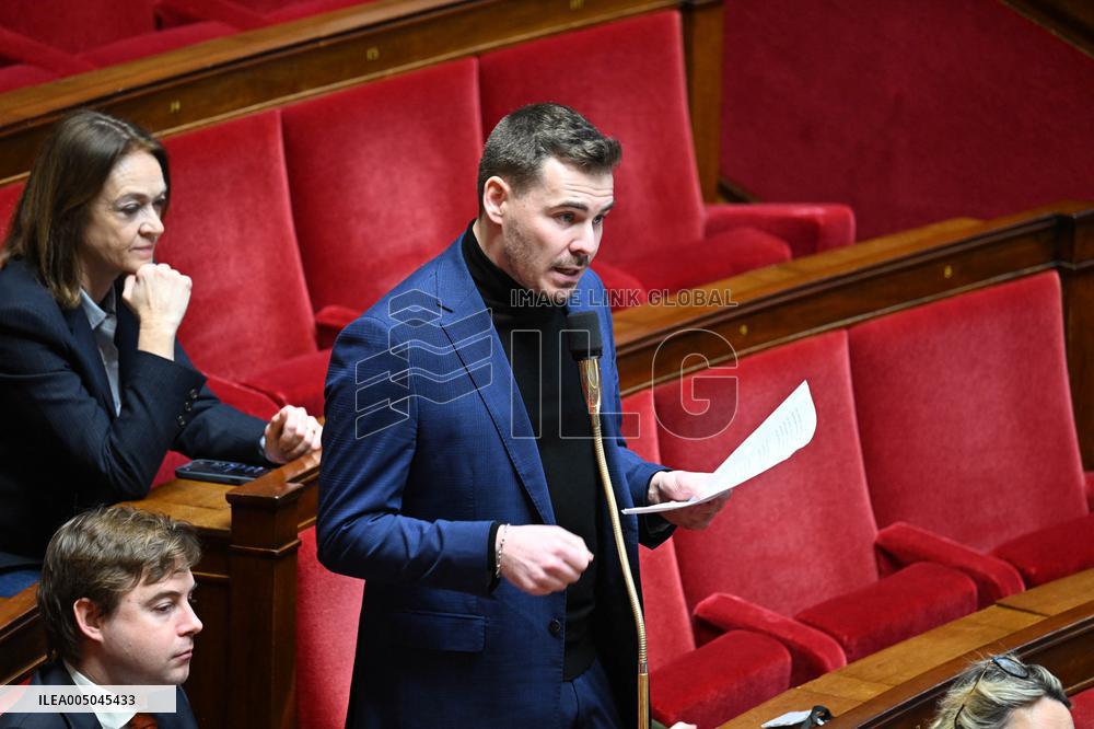 Session of Questions to The Government - Paris