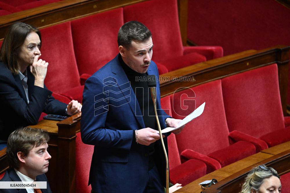 Session of Questions to The Government - Paris