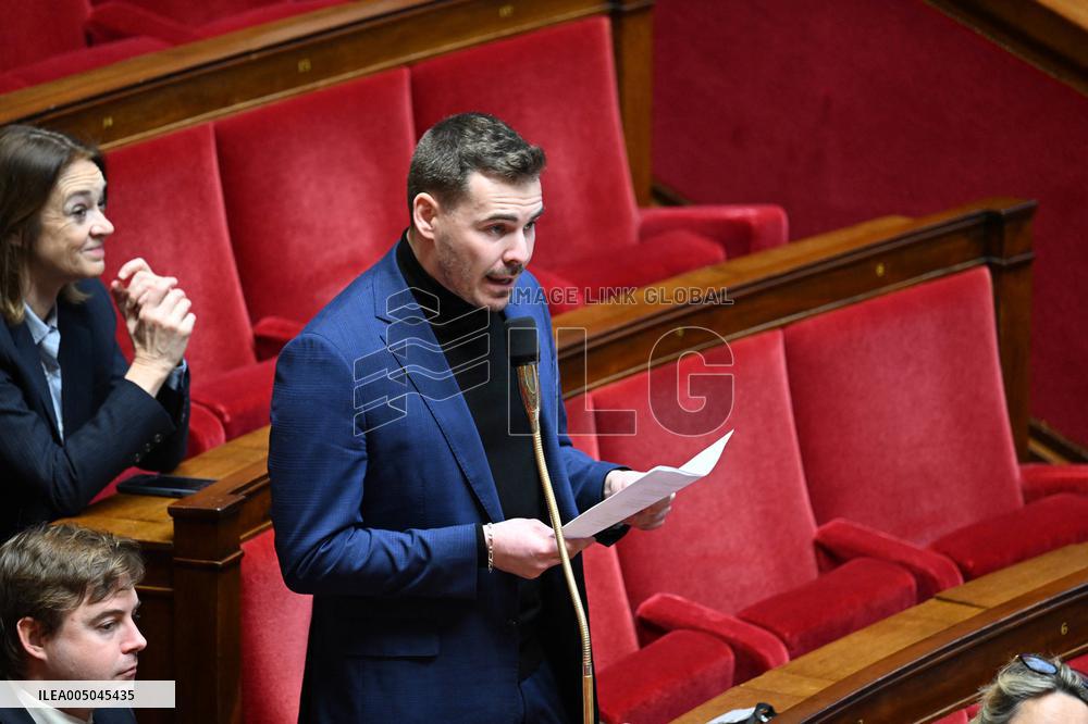 Session of Questions to The Government - Paris