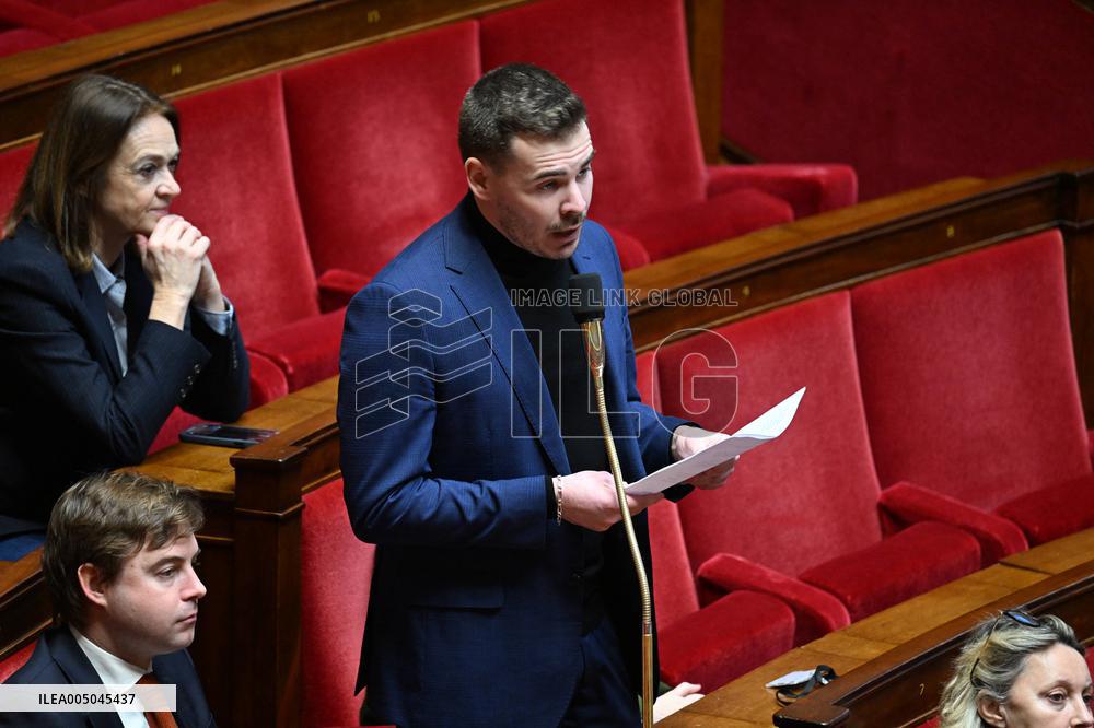 Session of Questions to The Government - Paris