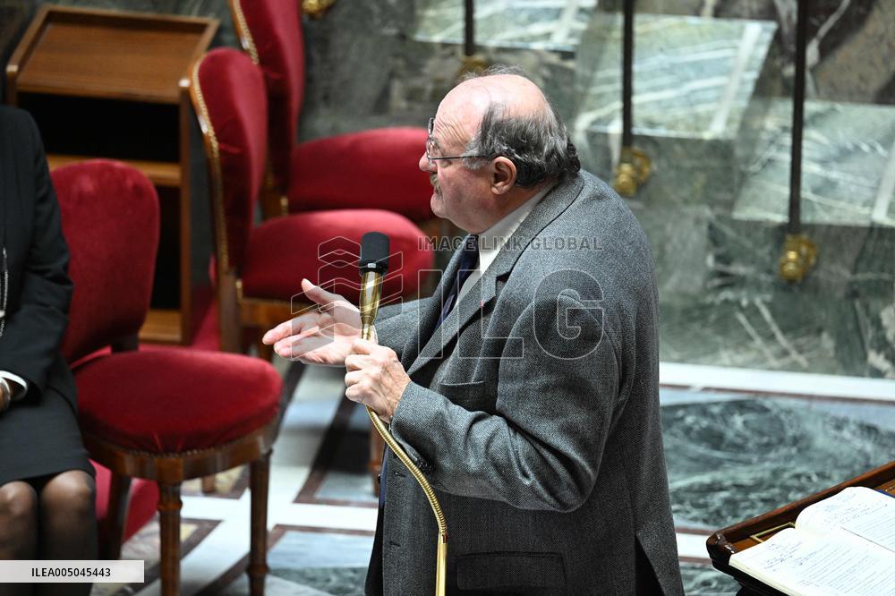 Session of Questions to The Government - Paris