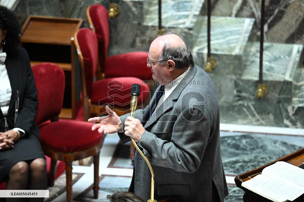 Session of Questions to The Government - Paris