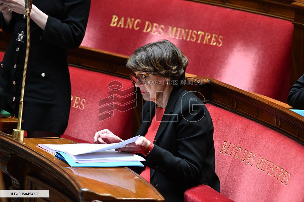 Session of Questions to The Government - Paris