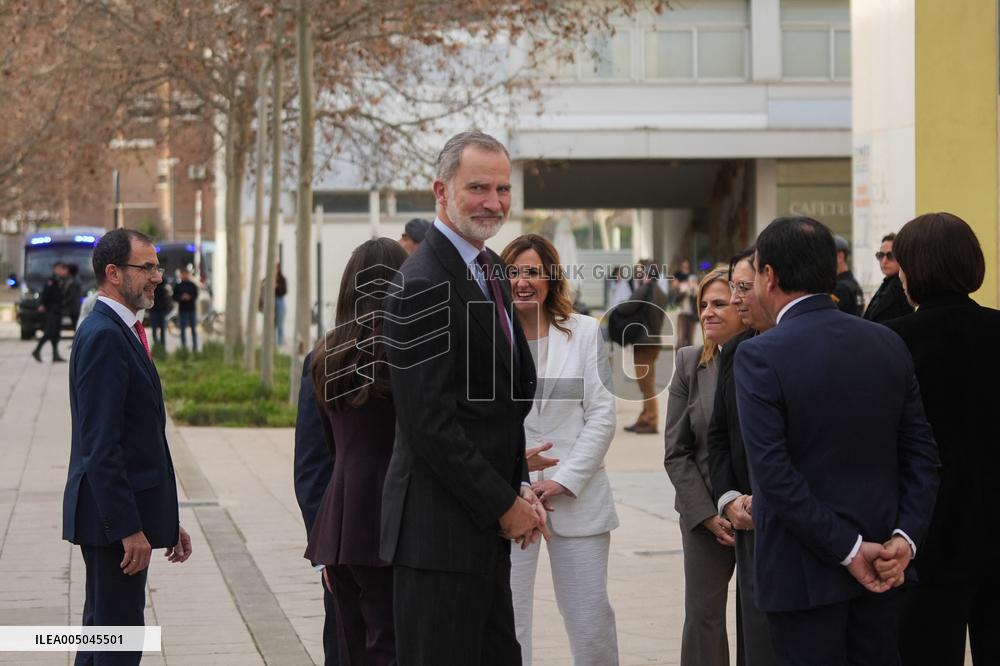 Royals Visit the Project to Recover the Photographs of The Dana - Valencia