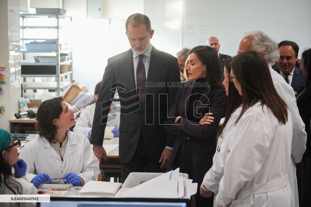 Royals Visit the Project to Recover the Photographs of The Dana - Valencia