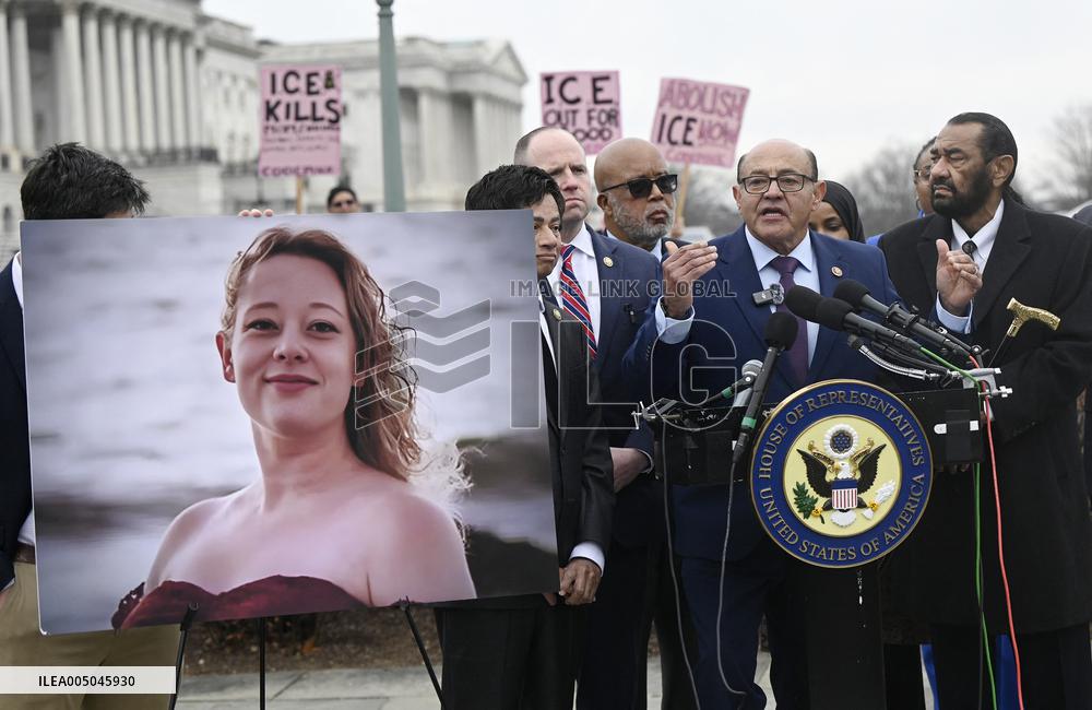 House Homeland Security Committee Democrats discuss killing of Renee Good