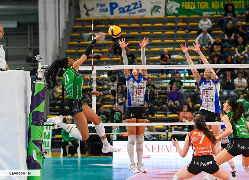 VOLLEY - Volley Challenge Cup Women - Megabox group Vallefoglia vs Fatum Nyiregyhaza