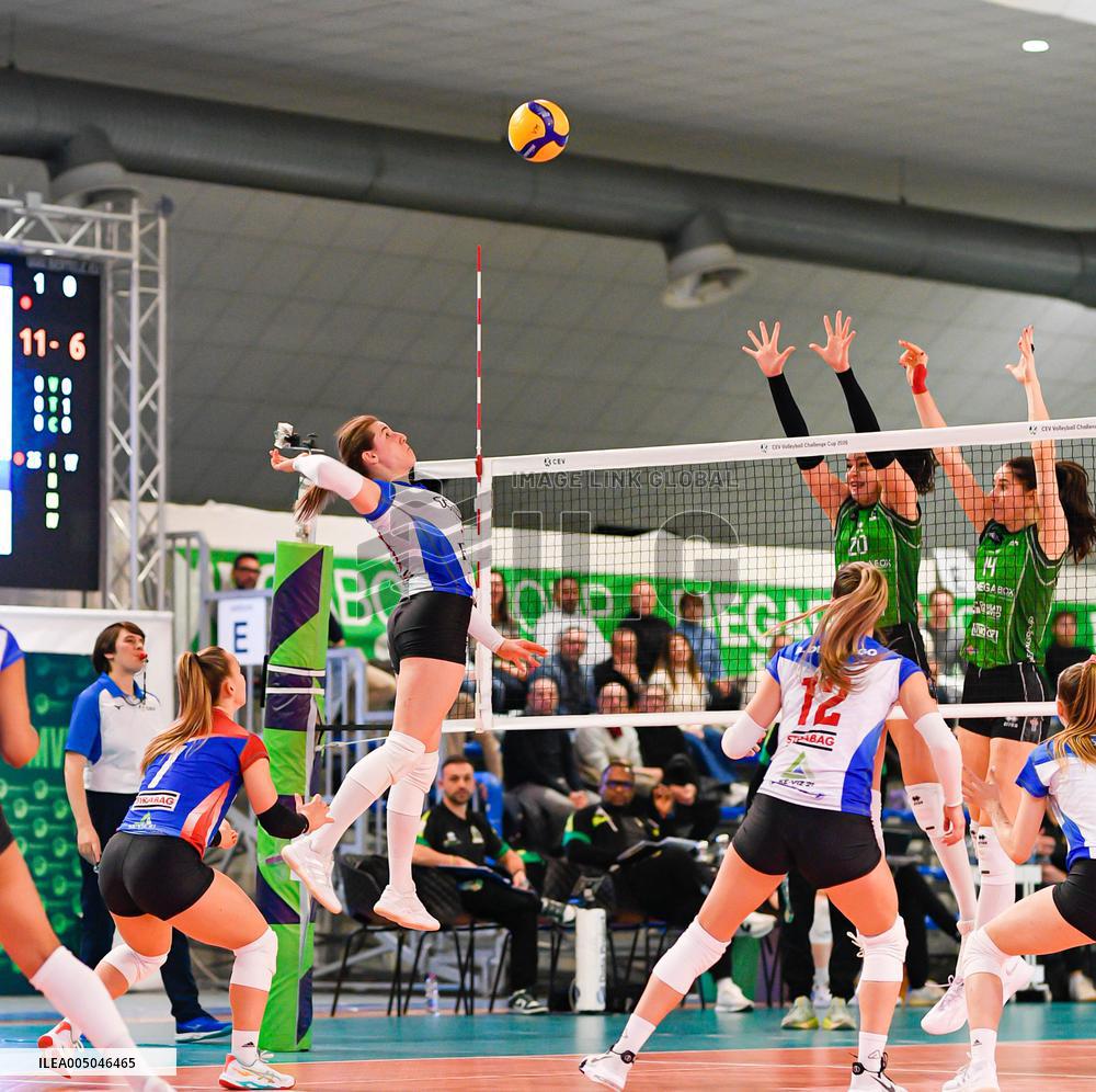 VOLLEY - Volley Challenge Cup Women - Megabox group Vallefoglia vs Fatum Nyiregyhaza