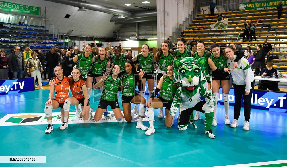VOLLEY - Volley Challenge Cup Women - Megabox group Vallefoglia vs Fatum Nyiregyhaza