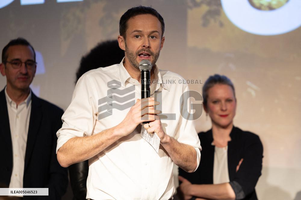 First campaign rally of Emmanuel Gregoire - Paris