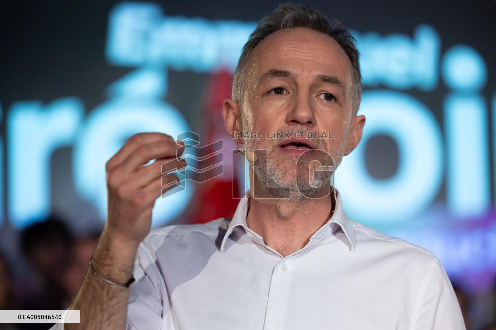 First campaign rally of Emmanuel Gregoire - Paris