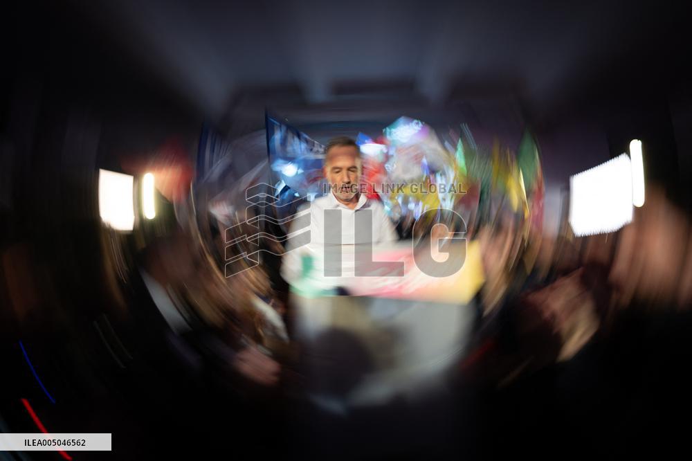 First campaign rally of Emmanuel Gregoire - Paris