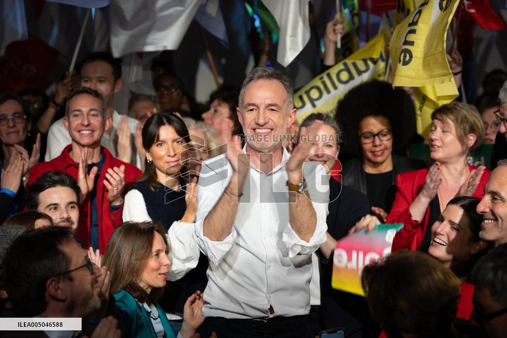 First campaign rally of Emmanuel Gregoire - Paris