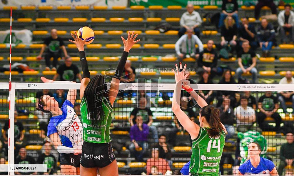 VOLLEY - Volley Challenge Cup Women - Megabox group Vallefoglia vs Fatum Nyiregyhaza