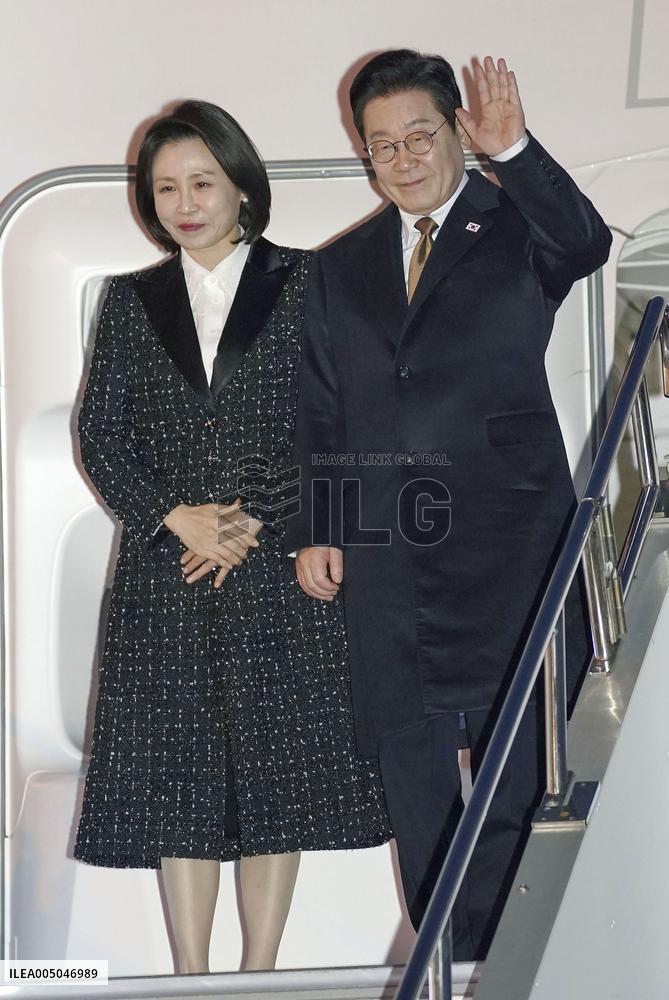 S. Korean President Lee leaves Japan